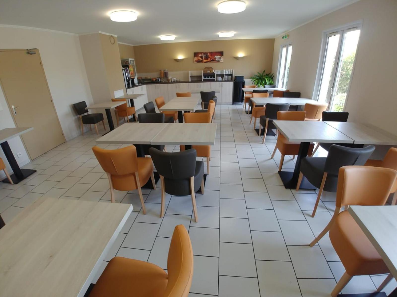 Hotel Altina Pacy-sur-Eure Ngoại thất bức ảnh