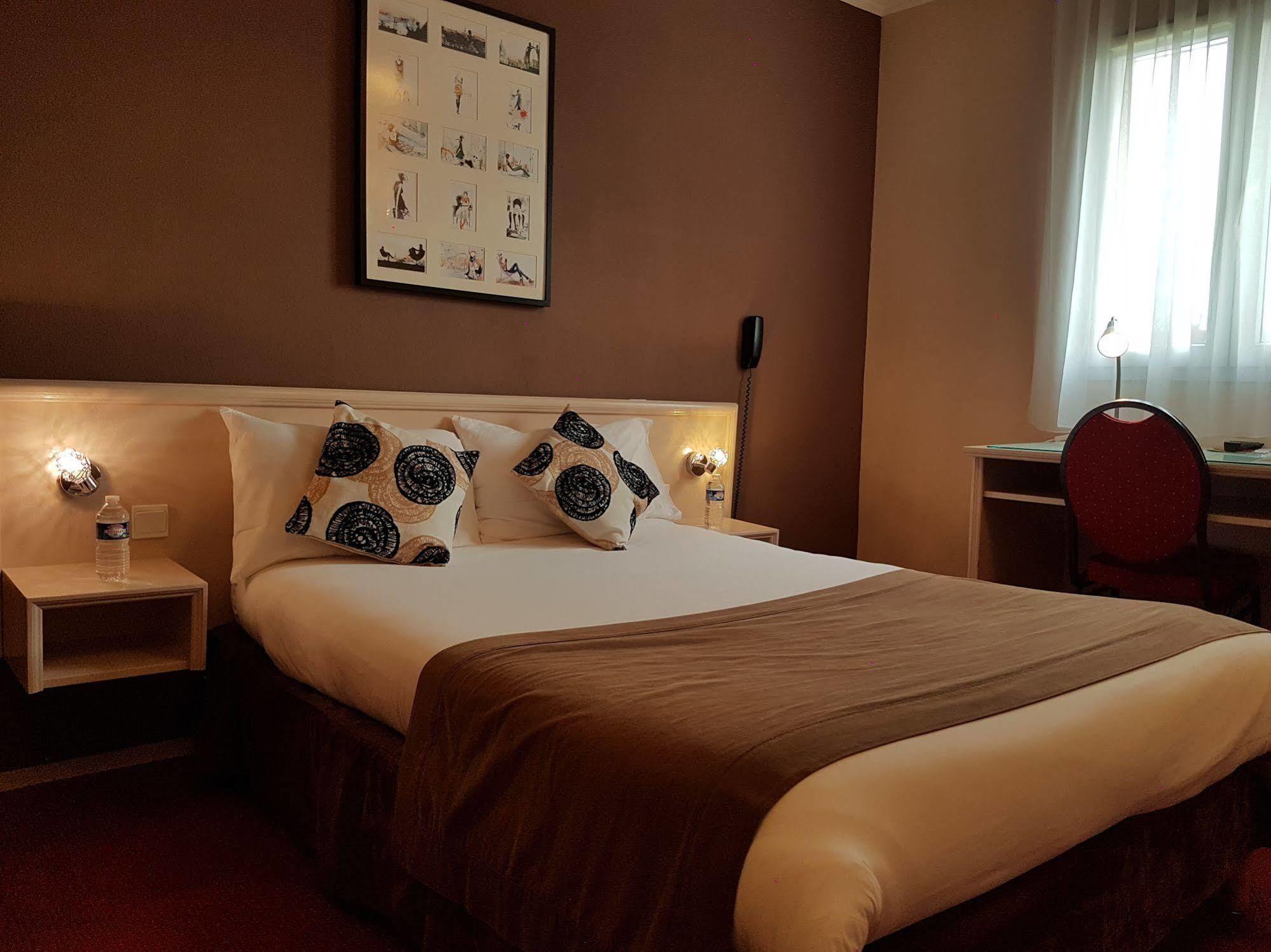 Hotel Altina Pacy-sur-Eure Ngoại thất bức ảnh