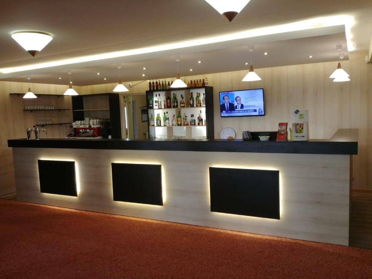 Hotel Altina Pacy-sur-Eure Ngoại thất bức ảnh