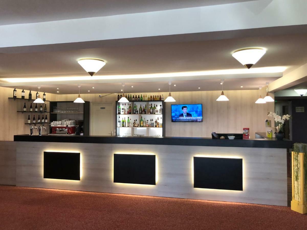 Hotel Altina Pacy-sur-Eure Ngoại thất bức ảnh