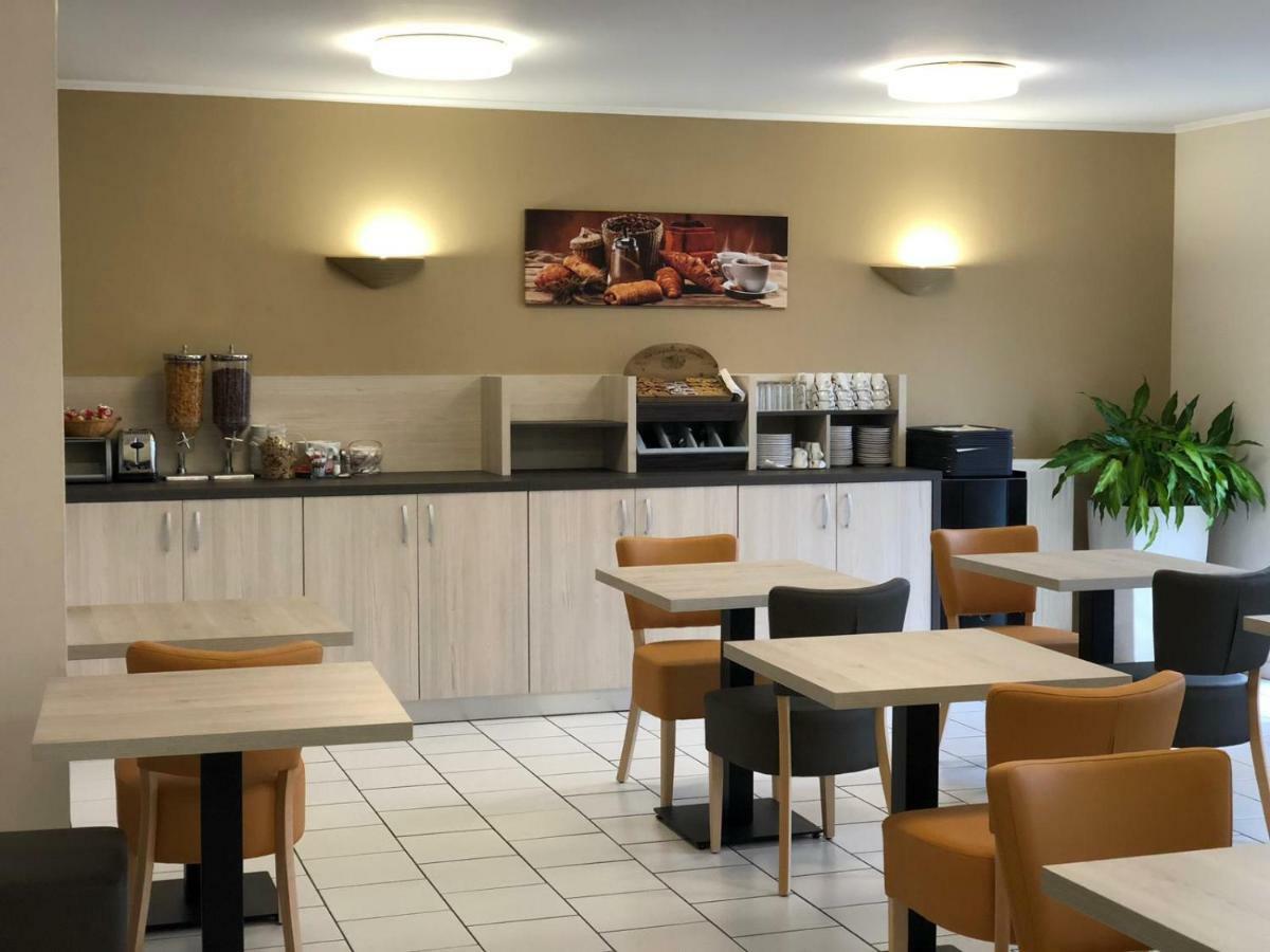 Hotel Altina Pacy-sur-Eure Ngoại thất bức ảnh